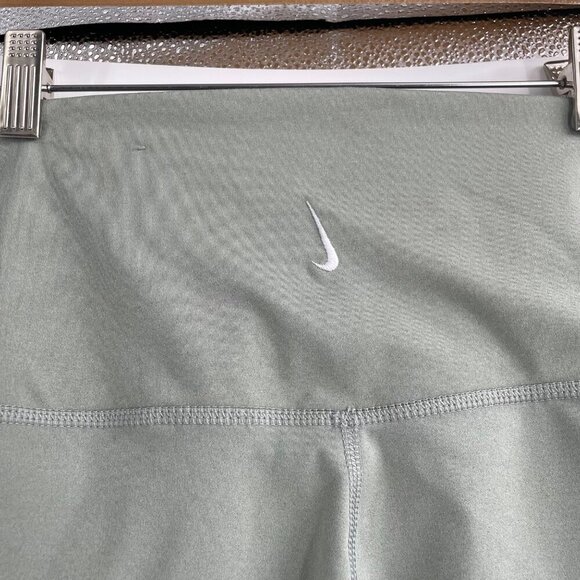 Nike Dri-Fit Yoga High Rise Green Rainbow Stripe Leggings Womens XS Athletic - Picture 12 of 12